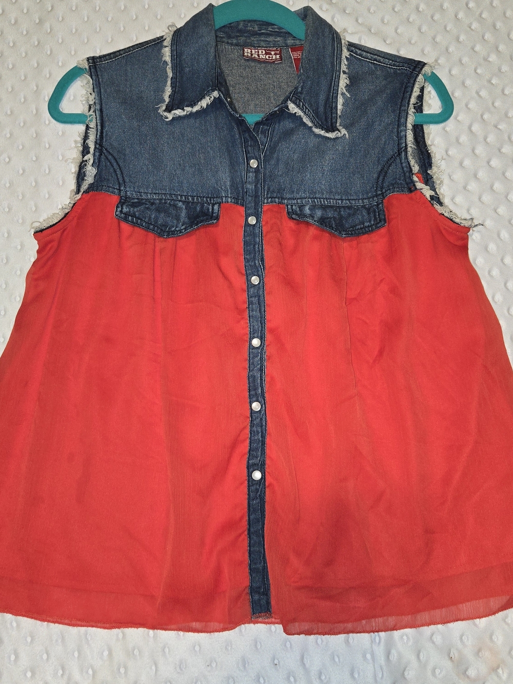 Red Ranch Sleeveless Pearl Snap Women's Medium Denim Western Sheer Flowy USA
